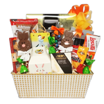For the whole Easter clan! There's lots for everyone to savour! Loads of chocolates, cookies, truffles, nuts, pretzels and cheese. Sure to please everyone at the Easter festivities!